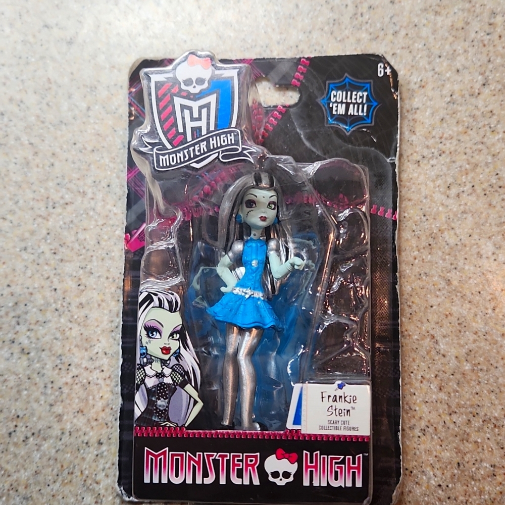 NIB Monster High school scary cute Frankie Stein collectible figures